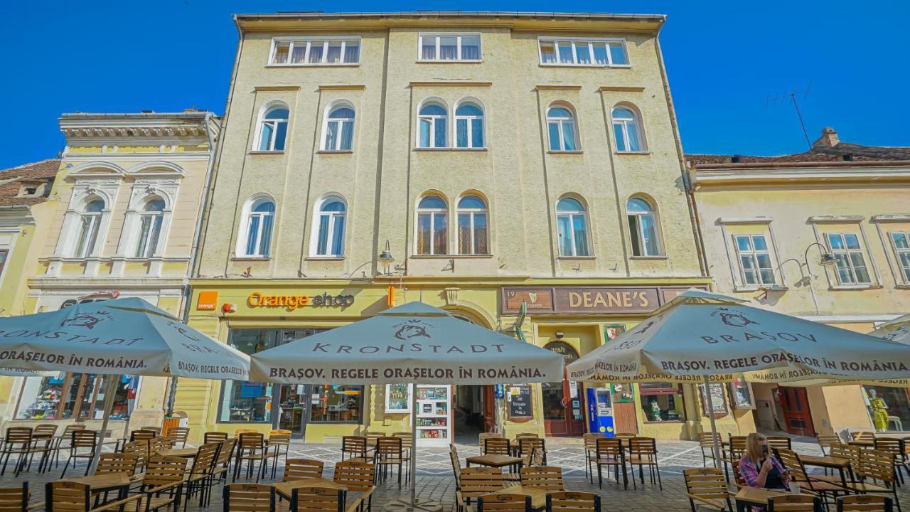 Zoom Rooms Braşov Exterior foto